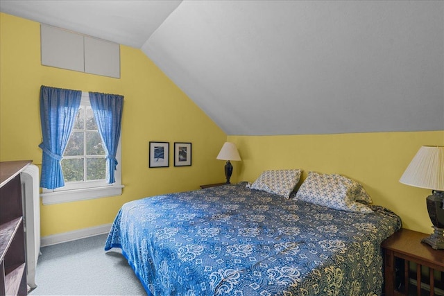 215 Prospect Ave, Highland Park, IL 60035 - carpeted bedroom featuring baseboards and vaulted ceiling