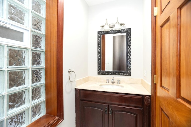 1745 W Cornelia Ave, Chicago, IL 60657 - bathroom with vanity