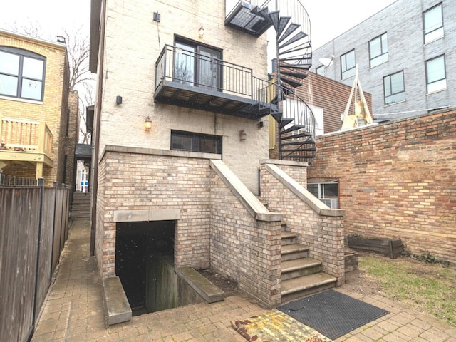 1745 W Cornelia Ave, Chicago, IL 60657 - view of patio with stairway