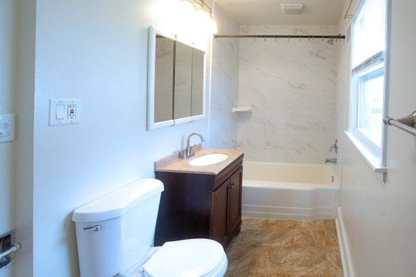 329 S Monterey Ave, Villa Park, IL 60181 - photo 21
