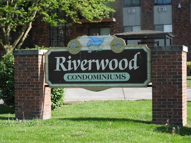 13715 S Stewart Ave Unit 2E, Riverdale, IL 60827 - view of community / neighborhood sign