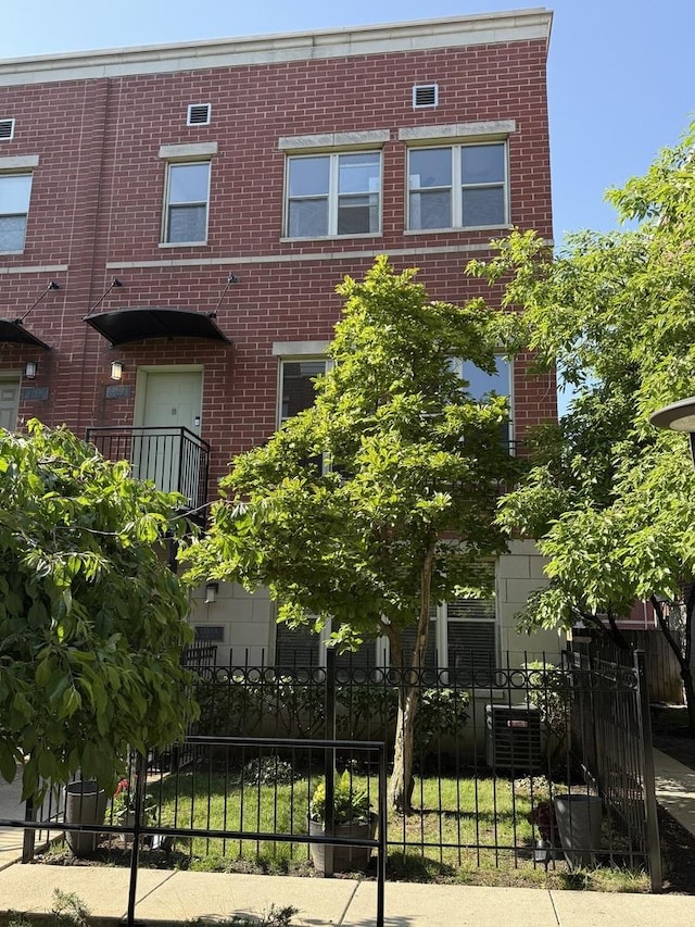 1333 N Burling St Unit B, Chicago, IL 60610 - view of property
