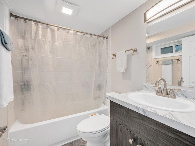 7 Kane Ct, Willowbrook, IL 60527 - washroom with baseboards, laundry area, light wood finished floors, and independent washer and dryer