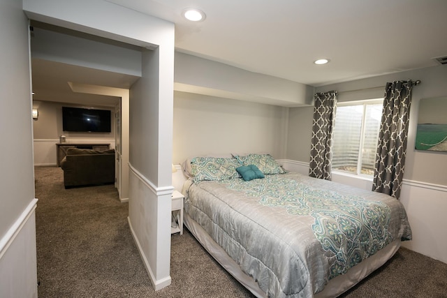 bedroom featuring carpet flooring, recessed lighting, and visible vents