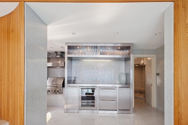 2441 Woodbridge Ln, Highland Park, IL 60035 - kitchen featuring oven