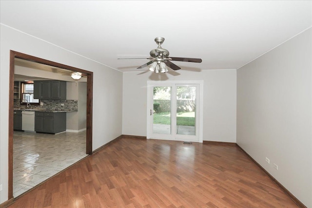 636 N Lyle Ave, Elgin, IL 60123 - photo 14