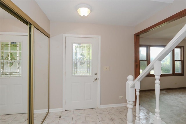 636 N Lyle Ave, Elgin, IL 60123 - photo 3