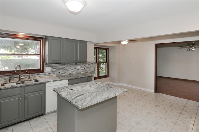 636 N Lyle Ave, Elgin, IL 60123 - photo 10