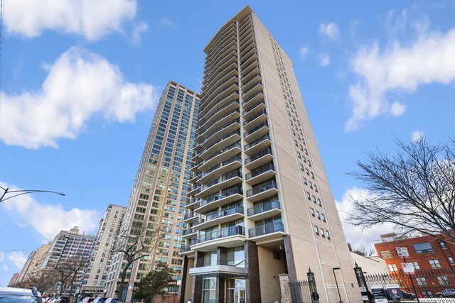 3470 N Lake Shore Dr Unit 5A, Chicago, IL 60657 - photo 1