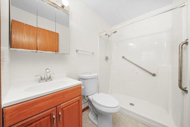 1580 W Sand Bar Ct Unit 1D, Round Lake Beach, IL 60073 - full bath with vanity, a shower, toilet, and tile patterned flooring