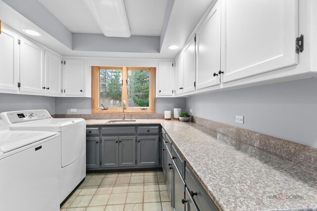 bedroom featuring carpet floors, recessed lighting, visible vents, and multiple windows
