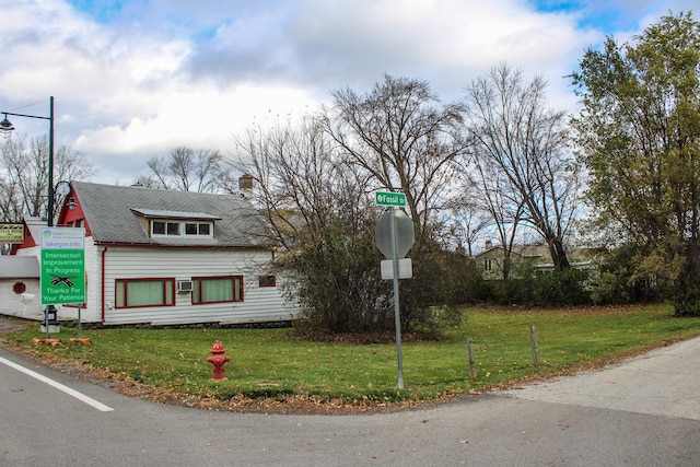 69 Washington St, Ingleside, IL 60041