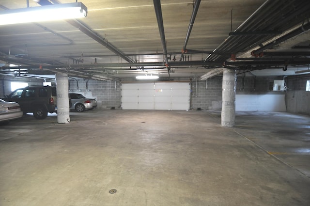 9514 S Kilbourn Ave Unit 3B, Oak Lawn, IL 60453 - view of parking deck