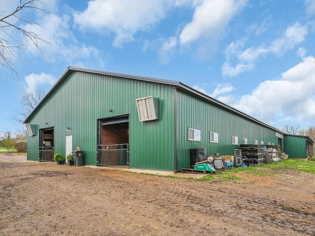 12216 Pleasant Valley Rd, Woodstock, IL 60098 - photo 2