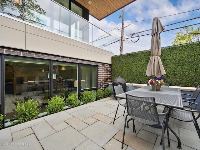 view of patio featuring outdoor dining space