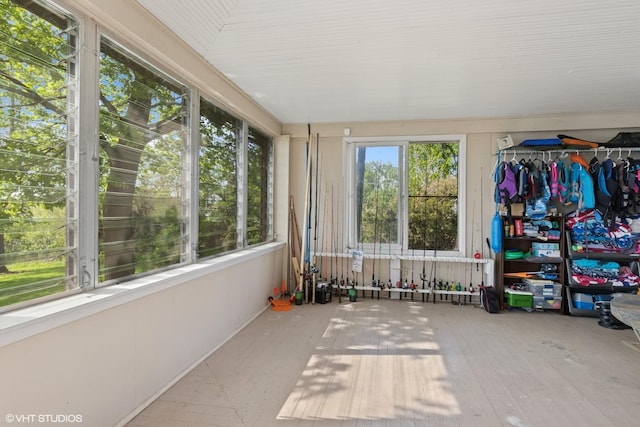 1046 N Hainesville Rd, Round Lake Beach, IL 60073 - view of sunroom / solarium