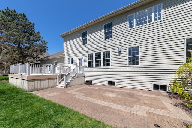 6433 Davidson Ct, Gurnee, IL 60031 - back of house featuring a patio, a deck, and a yard
