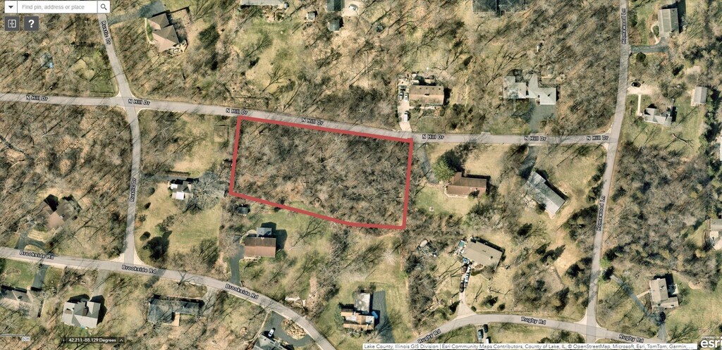 25423 N Hill Dr W, North Barrington, IL 60010