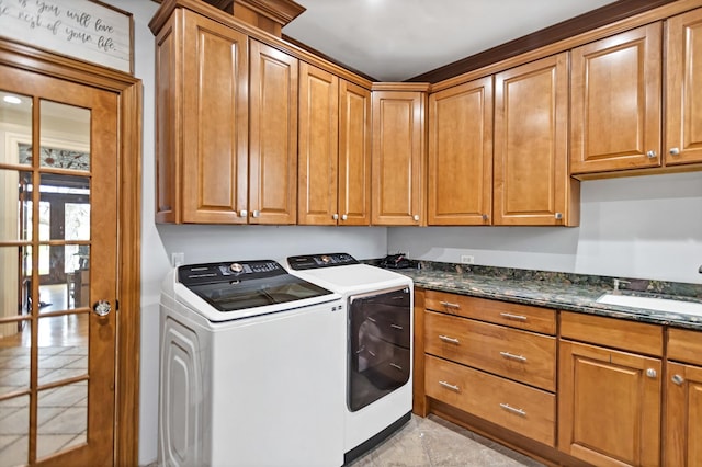 41W050 Stoneridge Ln, Elgin, IL 60124 - laundry room featuring a sink, independent washer and dryer, and cabinet space