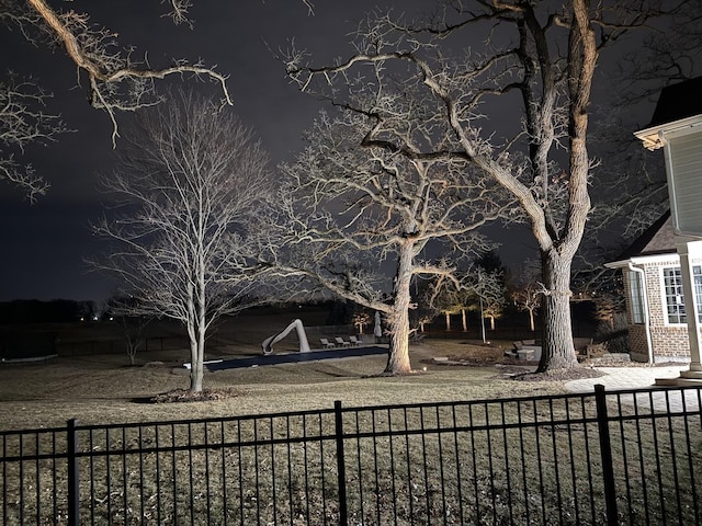 41W050 Stoneridge Ln, Elgin, IL 60124 - yard at night featuring fence