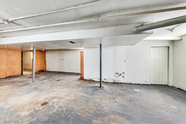 7658 S Laflin St, Chicago, IL 60620 - view of unfinished basement