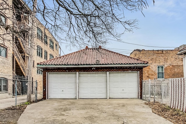 7658 S Laflin St, Chicago, IL 60620 - detached garage with fence