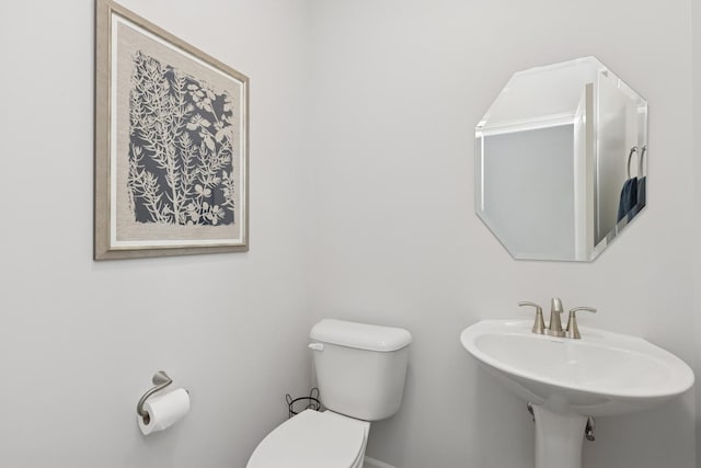 2830 Kessler Dr, Mundelein, IL 60060 - bathroom featuring toilet and a sink