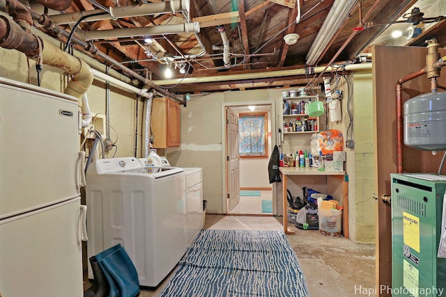 36603 N Iola Ave, Ingleside, IL 60041 - laundry area with washer and dryer and laundry area