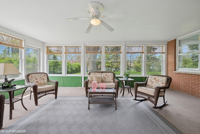 1112 N Perry Dr, Palatine, IL 60067 - sunroom featuring a ceiling fan and outdoor lounge area