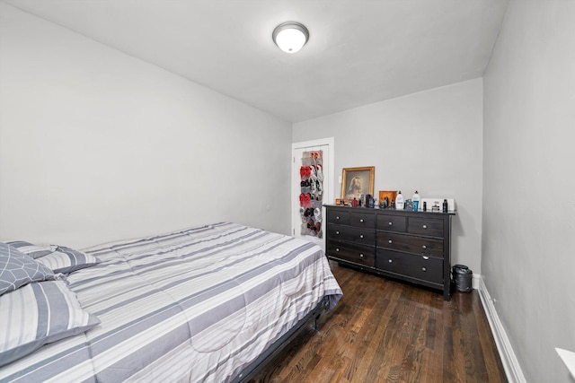 125 W 103rd Pl, Chicago, IL 60628 - bedroom featuring hardwood / wood-style flooring and baseboards