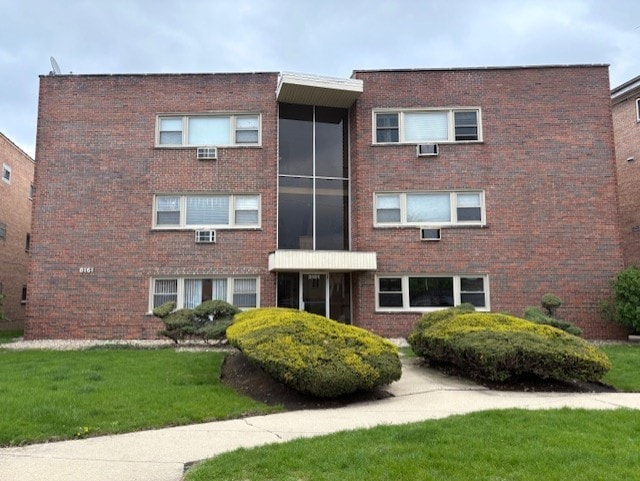 view of building exterior