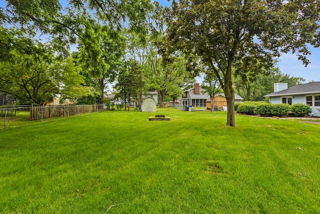 2409 Valkar Ln, Champaign, IL 61822 - view of yard