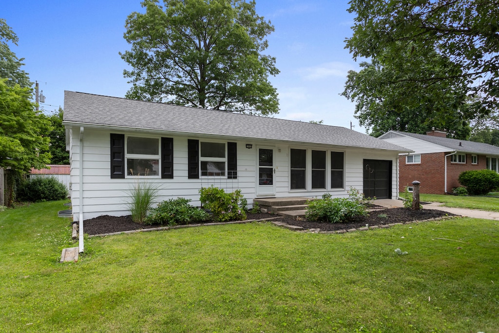1900 Broadmoor Dr, Champaign, IL 61821 - photo 1