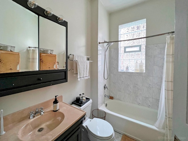 3615 N Janssen Ave, Chicago, IL 60613 - full bath with toilet, shower / bath combination with curtain, and vanity