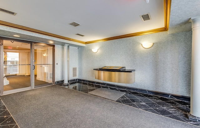common area featuring visible vents
