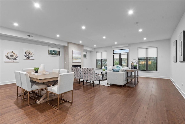 1560 Oakwood Ave Unit 205, Highland Park, IL 60035 - dining room featuring recessed lighting, dark wood-type flooring, and baseboards