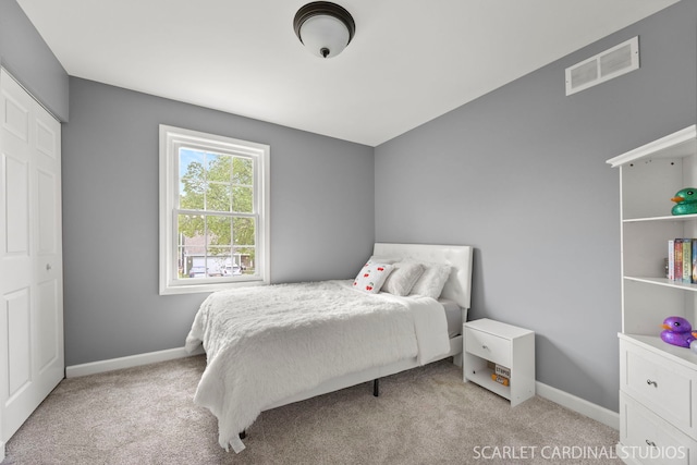 2690 Moss Ln, Aurora, IL 60504 - bedroom with light colored carpet and baseboards