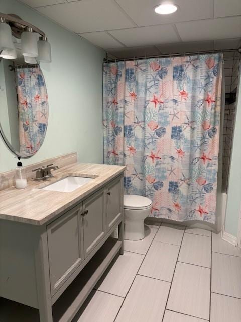 678 Meridian Way, Antioch, IL 60002 - bathroom with toilet, a drop ceiling, shower / tub combo with curtain, and vanity