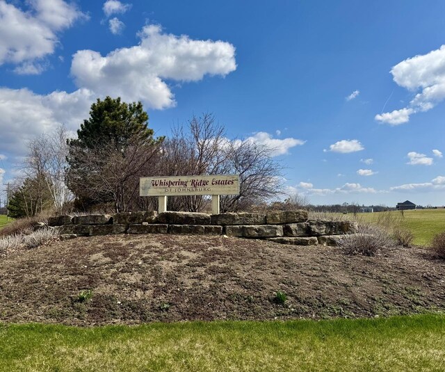 1909 Chloe Trl, Johnsburg, IL 60051 - photo 3