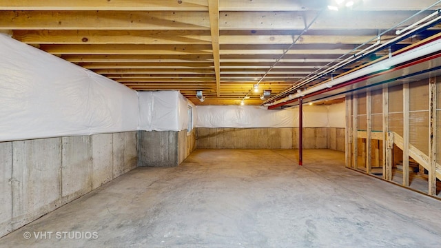 view of unfinished below grade area