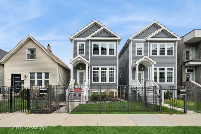 2733 N Maplewood Ave, Chicago, IL 60647 - view of front of property with a fenced front yard