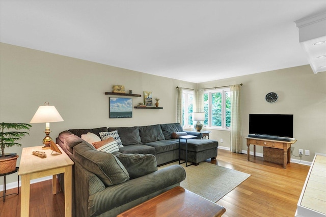 1104 Parkview Dr, Mahomet, IL 61853 - living area featuring light wood finished floors and baseboards