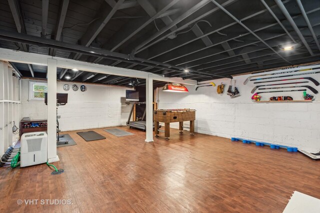 406 S Evergreen Ave, Arlington Heights, IL 60005 - below grade area featuring wood finished floors and concrete block wall