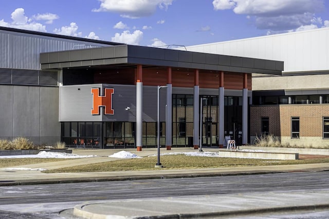 9948 Central Park Blvd, Huntley, IL 60142 - view of building exterior