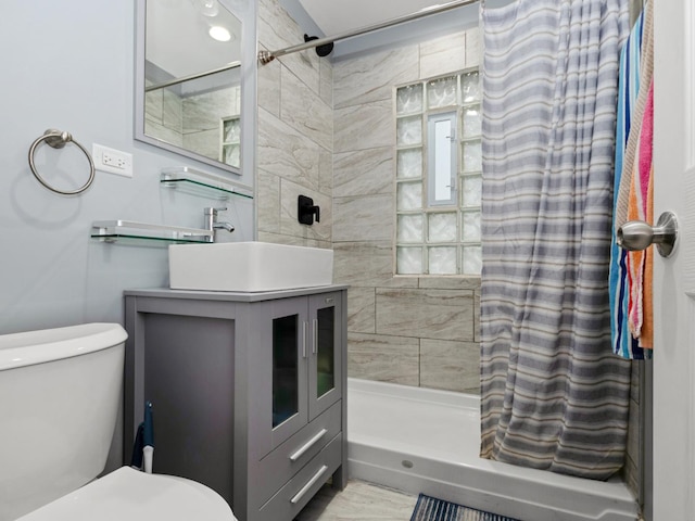 11554 S Neenah Ave, Worth, IL 60482 - full bathroom with toilet, vanity, and tiled shower