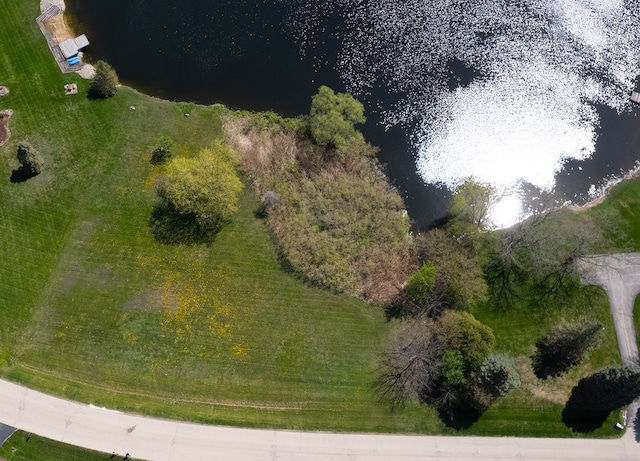33589 N Christa Dr, Ingleside, IL 60041