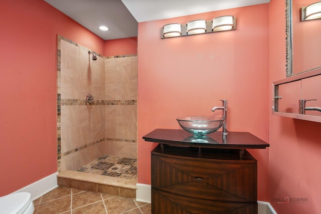 2426 Lexington Dr, Long Grove, IL 60047 - full bath featuring a tile shower, tile patterned floors, vanity, and recessed lighting