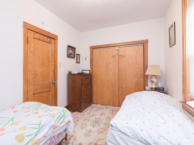 4249 W Melrose St, Chicago, IL 60641 - bedroom featuring a closet