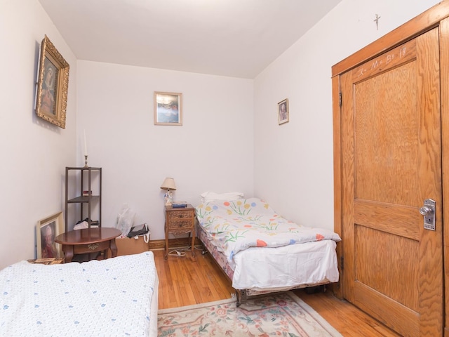 4249 W Melrose St, Chicago, IL 60641 - bedroom featuring light wood-style floors