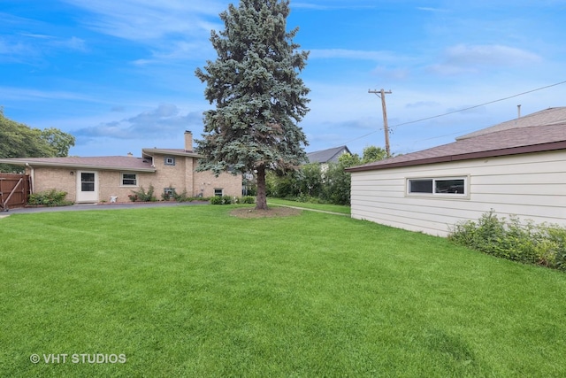 8800 44th Pl, Brookfield, IL 60513 - view of yard